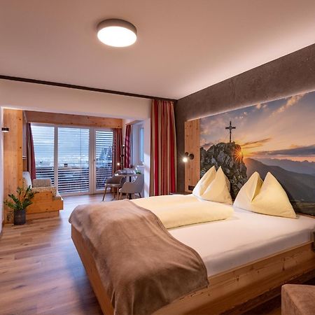 Das Sonnleiten Ski- Und Motorradhotel Bruck Im Zillertal Bruck am Ziller Exterior foto