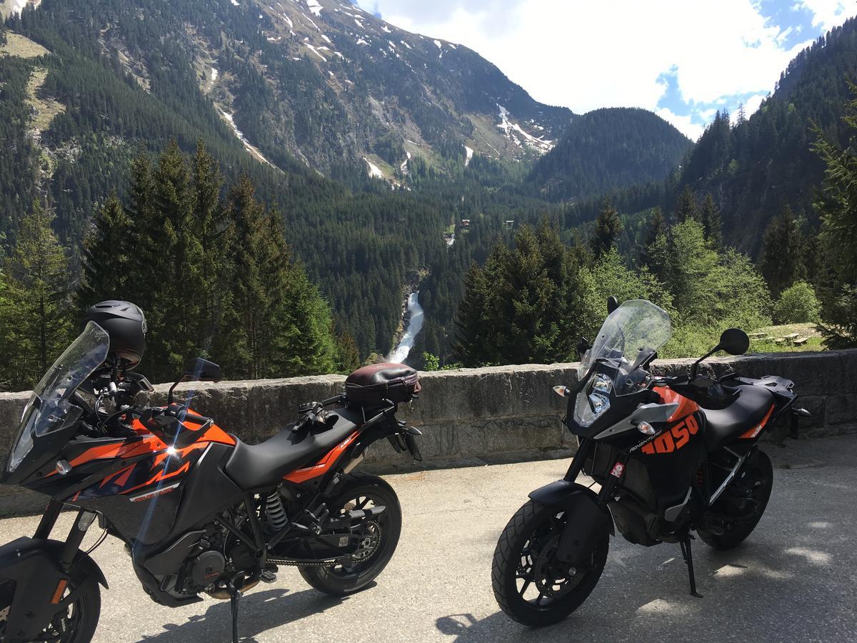 Das Sonnleiten Ski- Und Motorradhotel Bruck Im Zillertal Bruck am Ziller Exterior foto